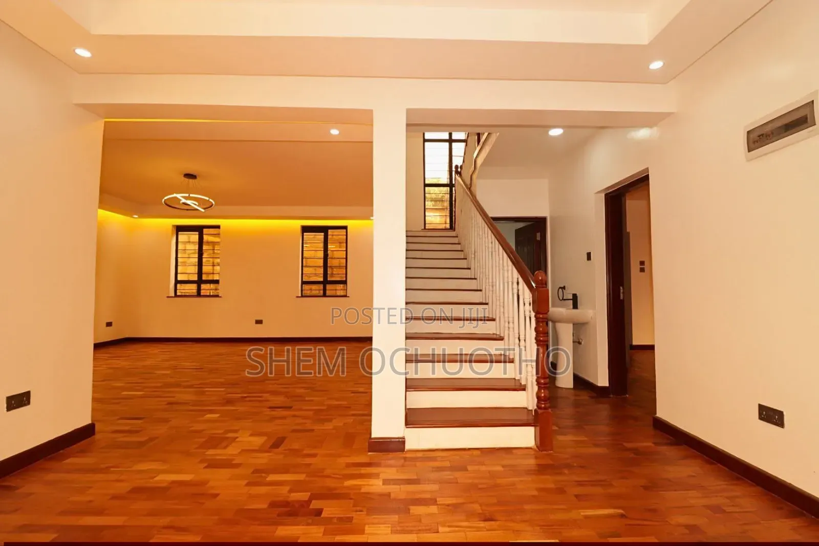 5bdrm Maisonette in Kibiku for sale