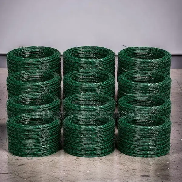 Outdoor Ready 100mm,200mm, 450mm 6m /8m/10m Length Barbed Razor Wire