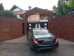 9bdrm Maisonette in Kerarapon Drive for sale