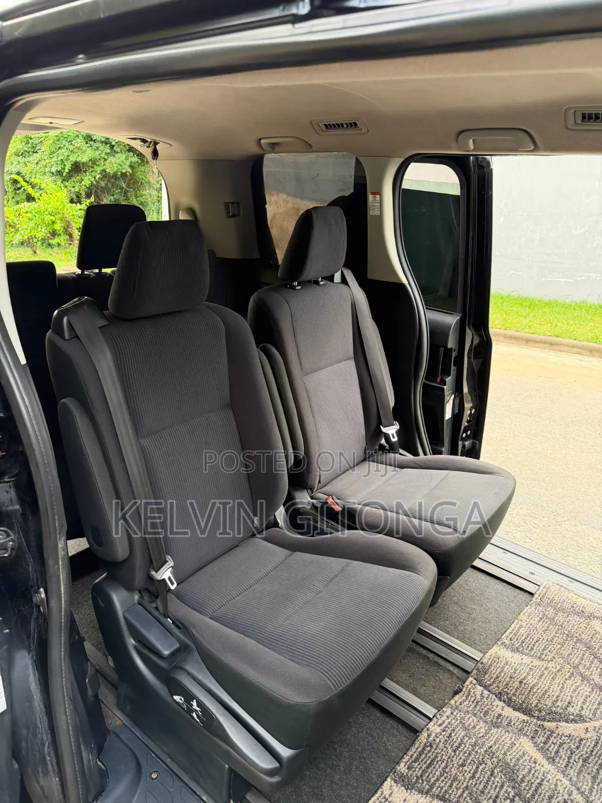 Toyota Noah 2017 Black