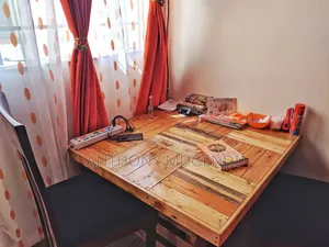 Working Desk With Seats