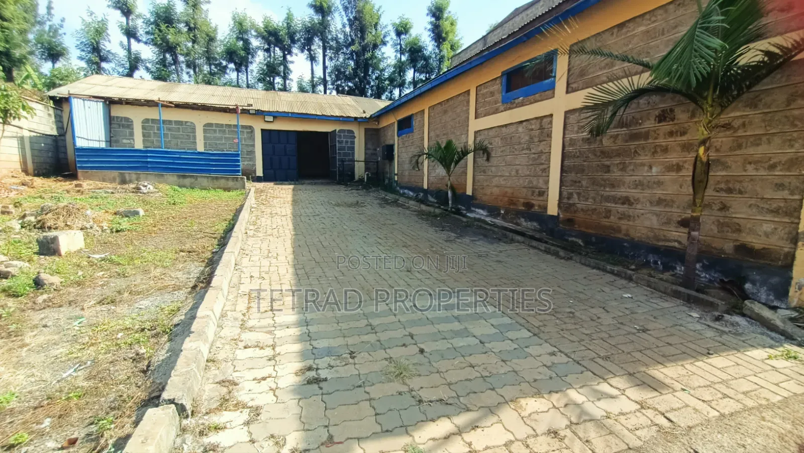Around 800 SQFT Godown in Kiamumbi, 500 Meters From Kamiti Road.