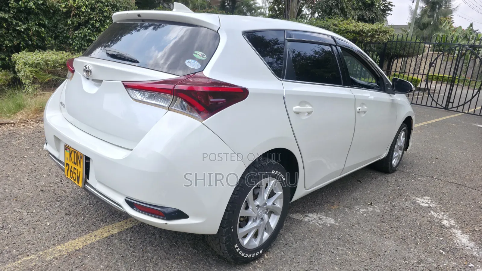 Toyota Auris 2017 White