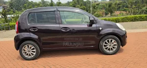 Toyota Passo 2016