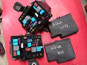 FuseBox Toyota Aqua 2012