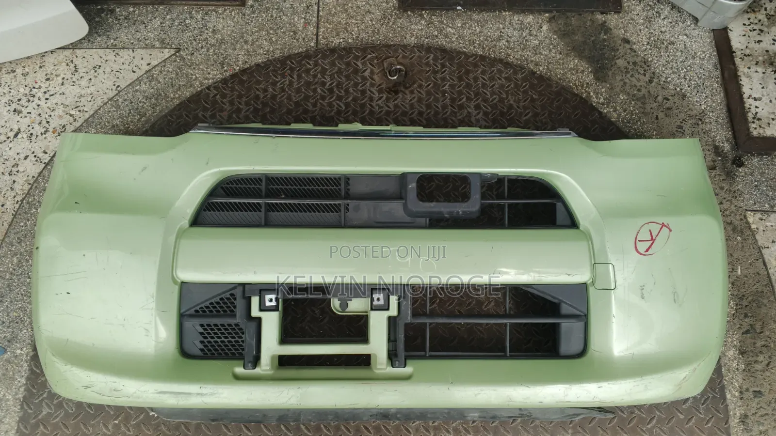 Daihatsu Tanto Front Bumper