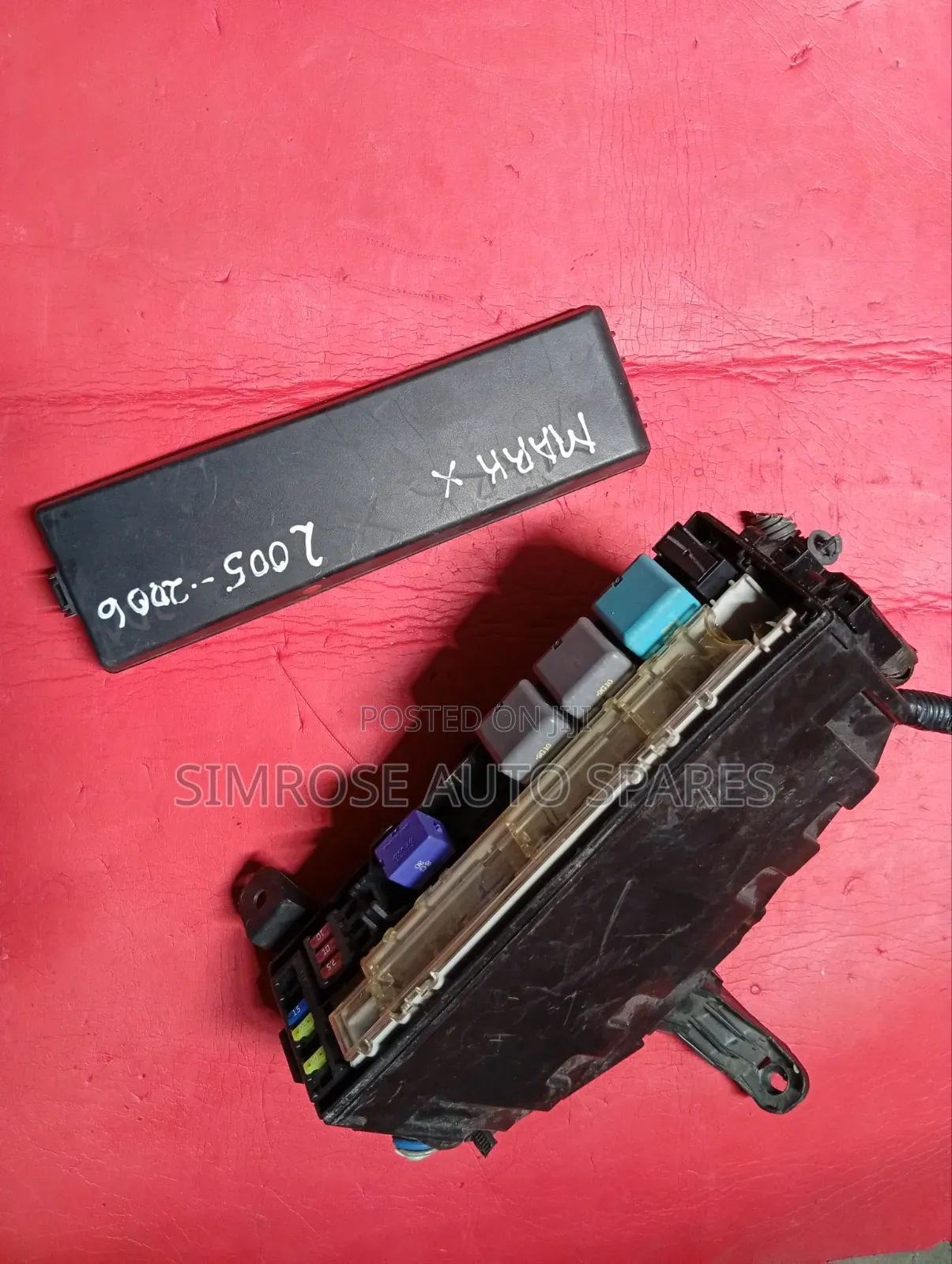 FuseBox Toyota Mark X 2005-2006