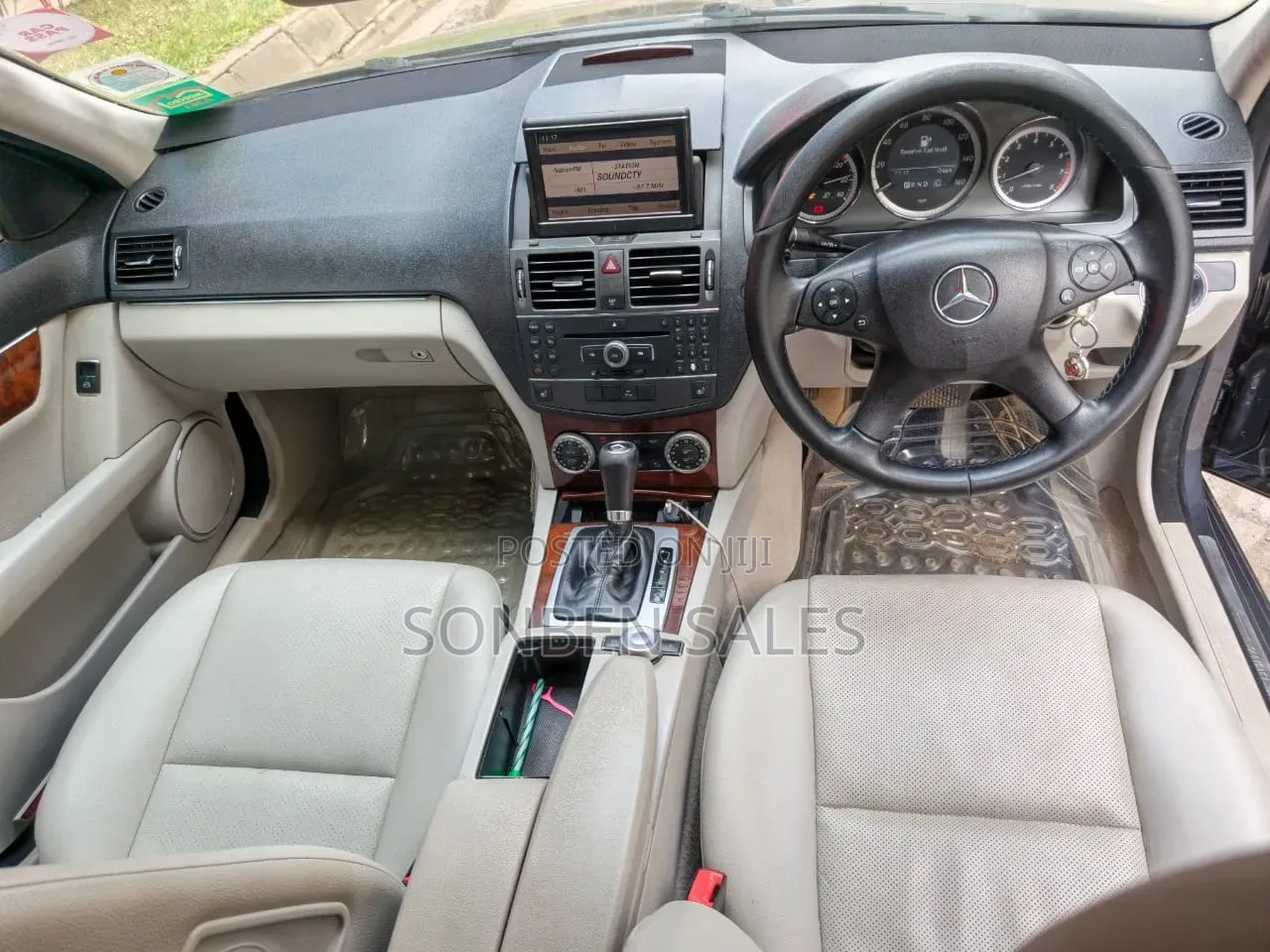 Mercedes-Benz C180 2013 Gray