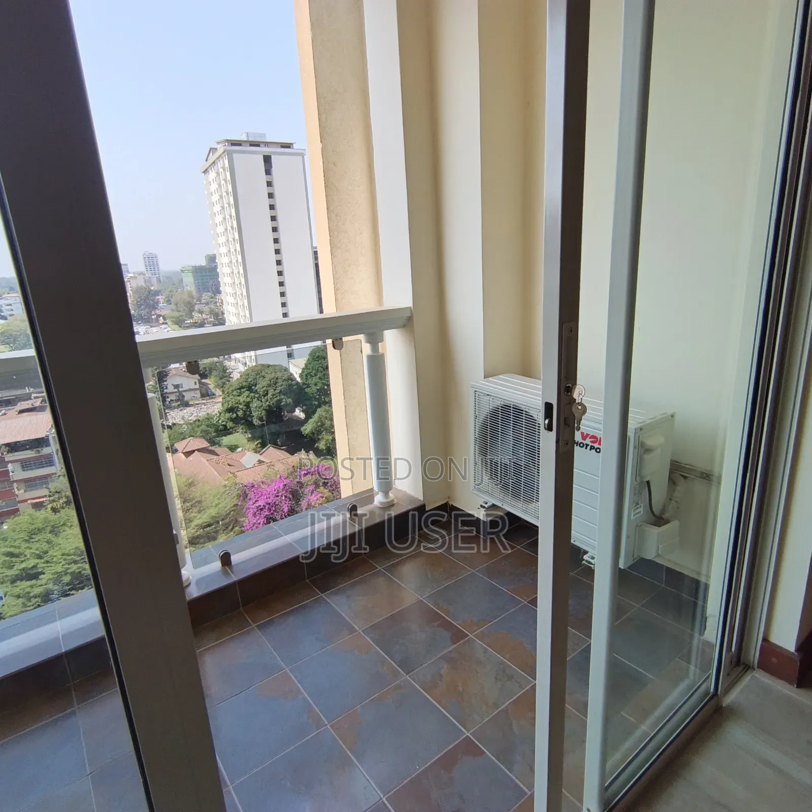 3bdrm Penthouse in Parklands for rent