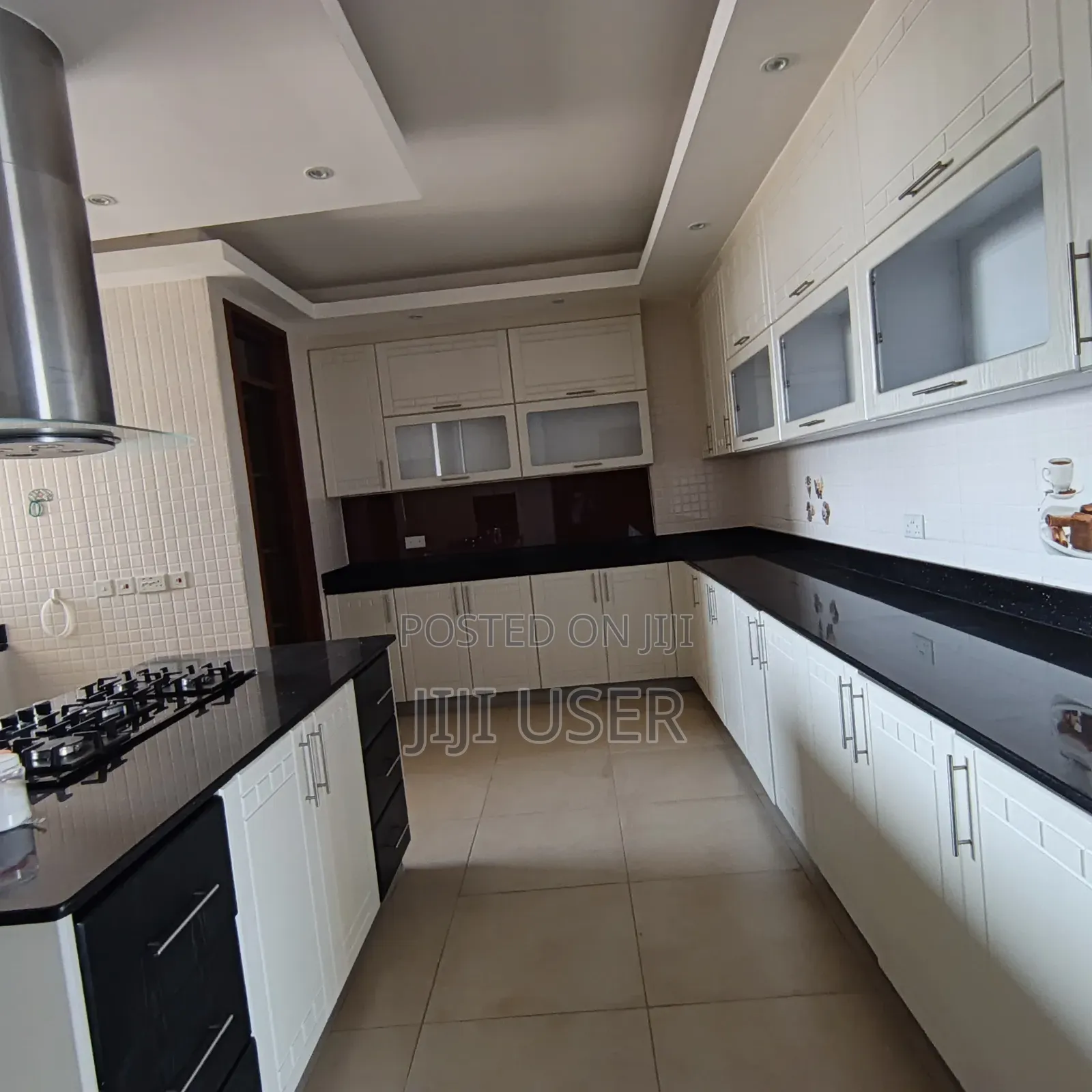 3bdrm Penthouse in Parklands for rent