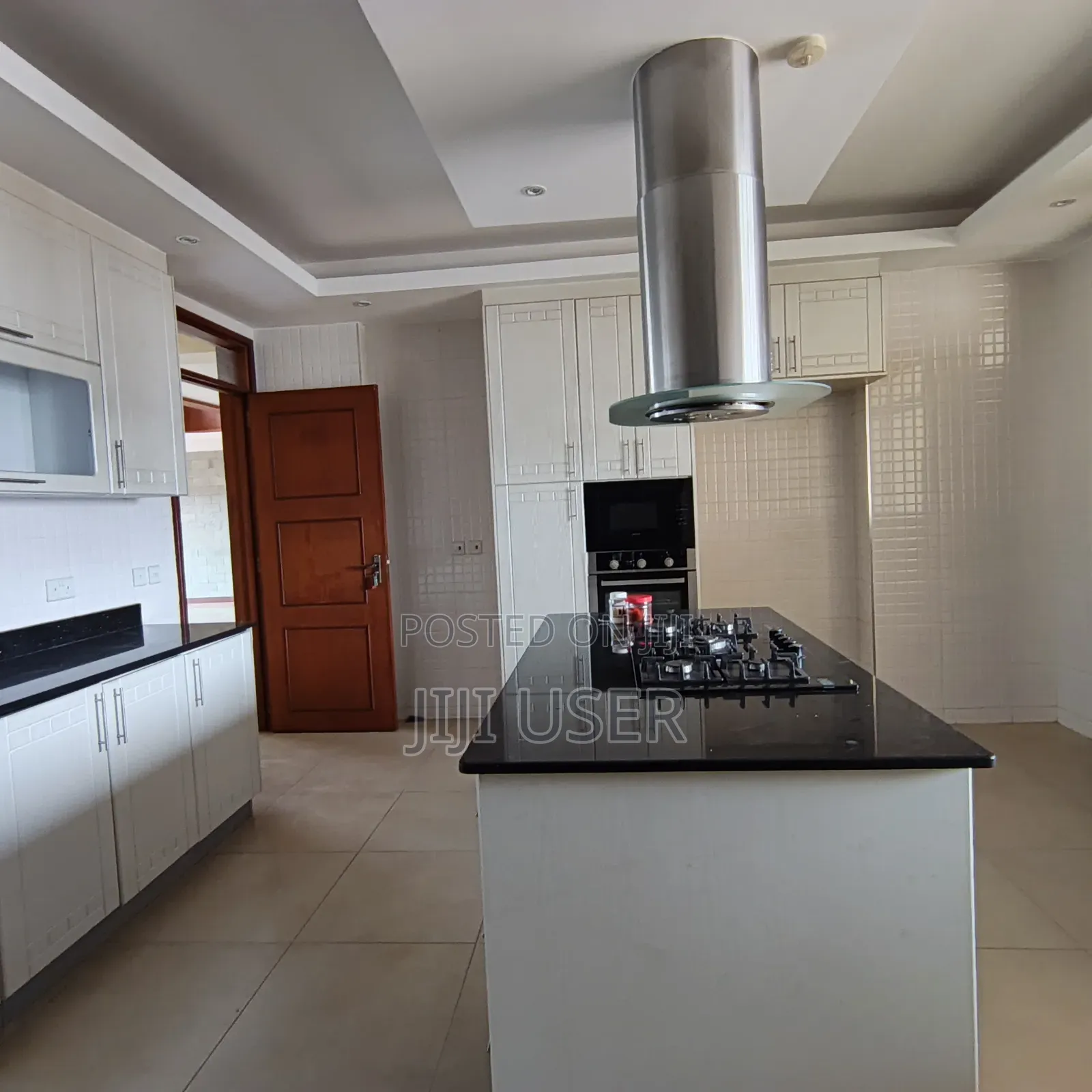 3bdrm Penthouse in Parklands for rent