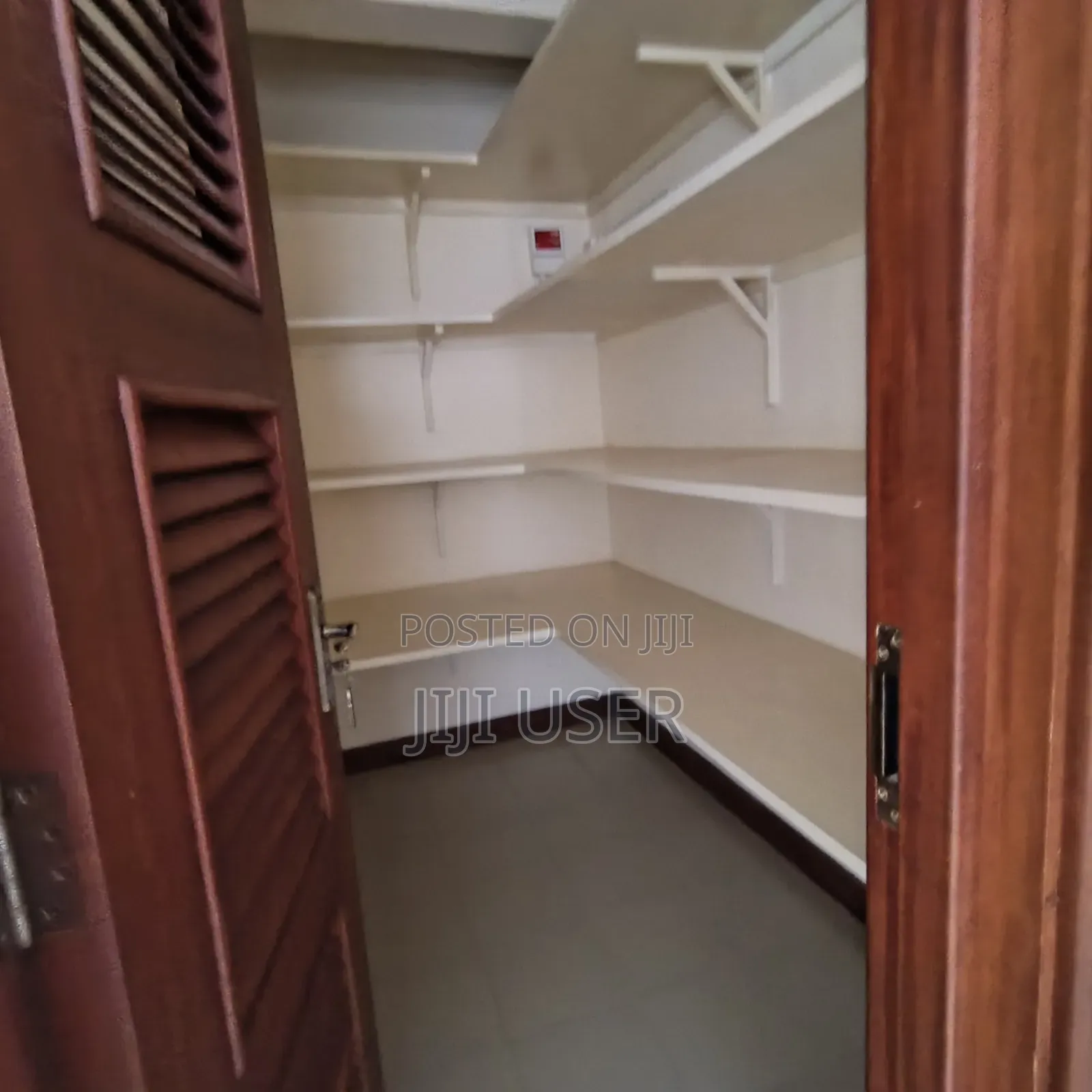 3bdrm Penthouse in Parklands for rent