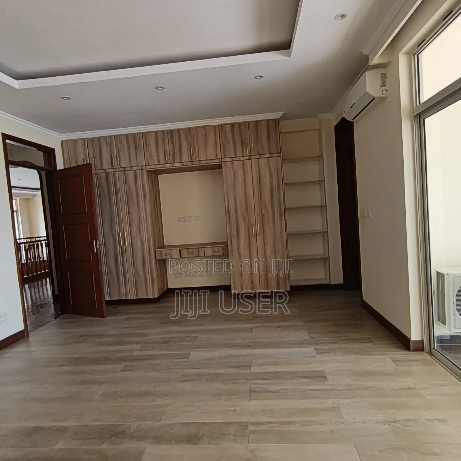 3bdrm Penthouse in Parklands for rent