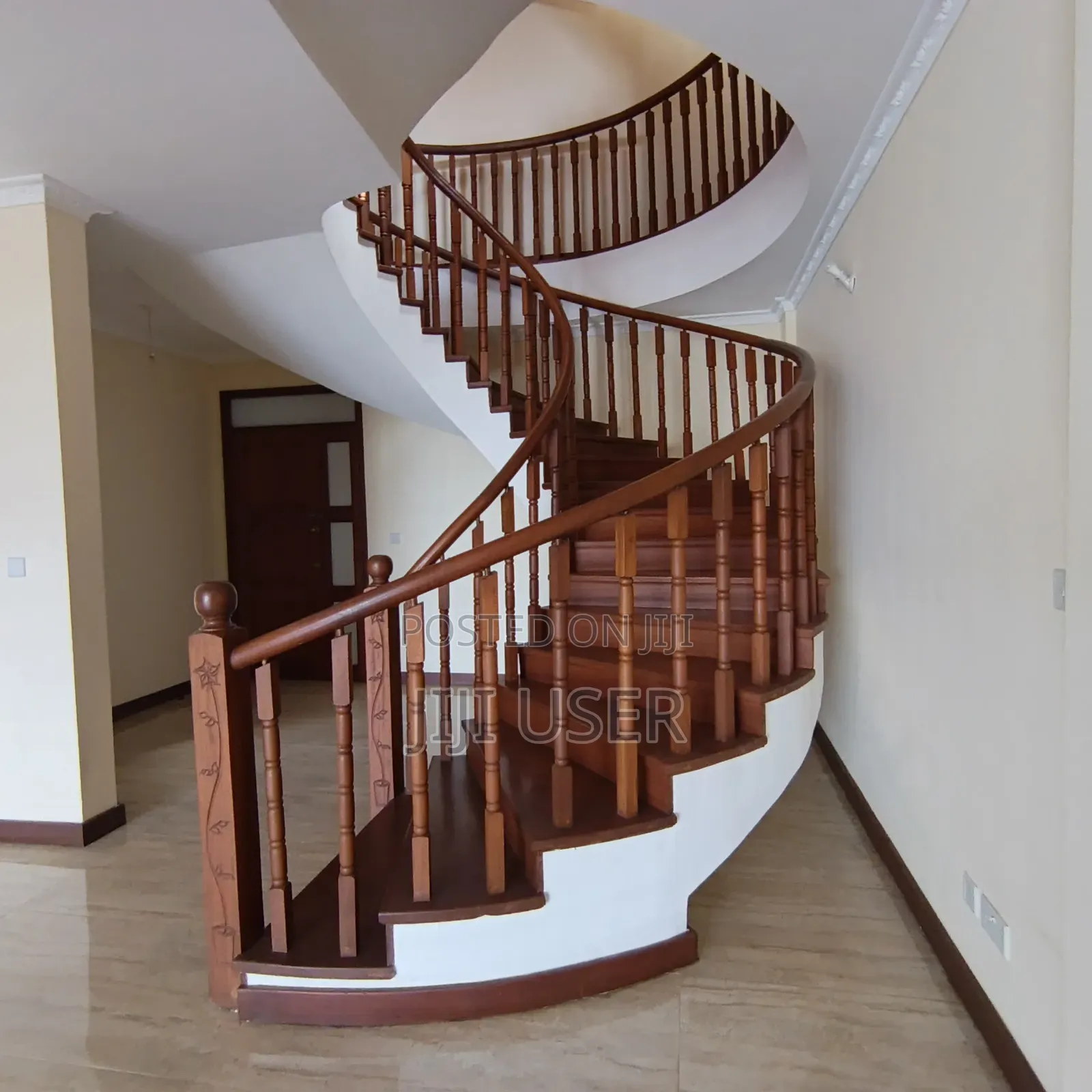 3bdrm Penthouse in Parklands for rent