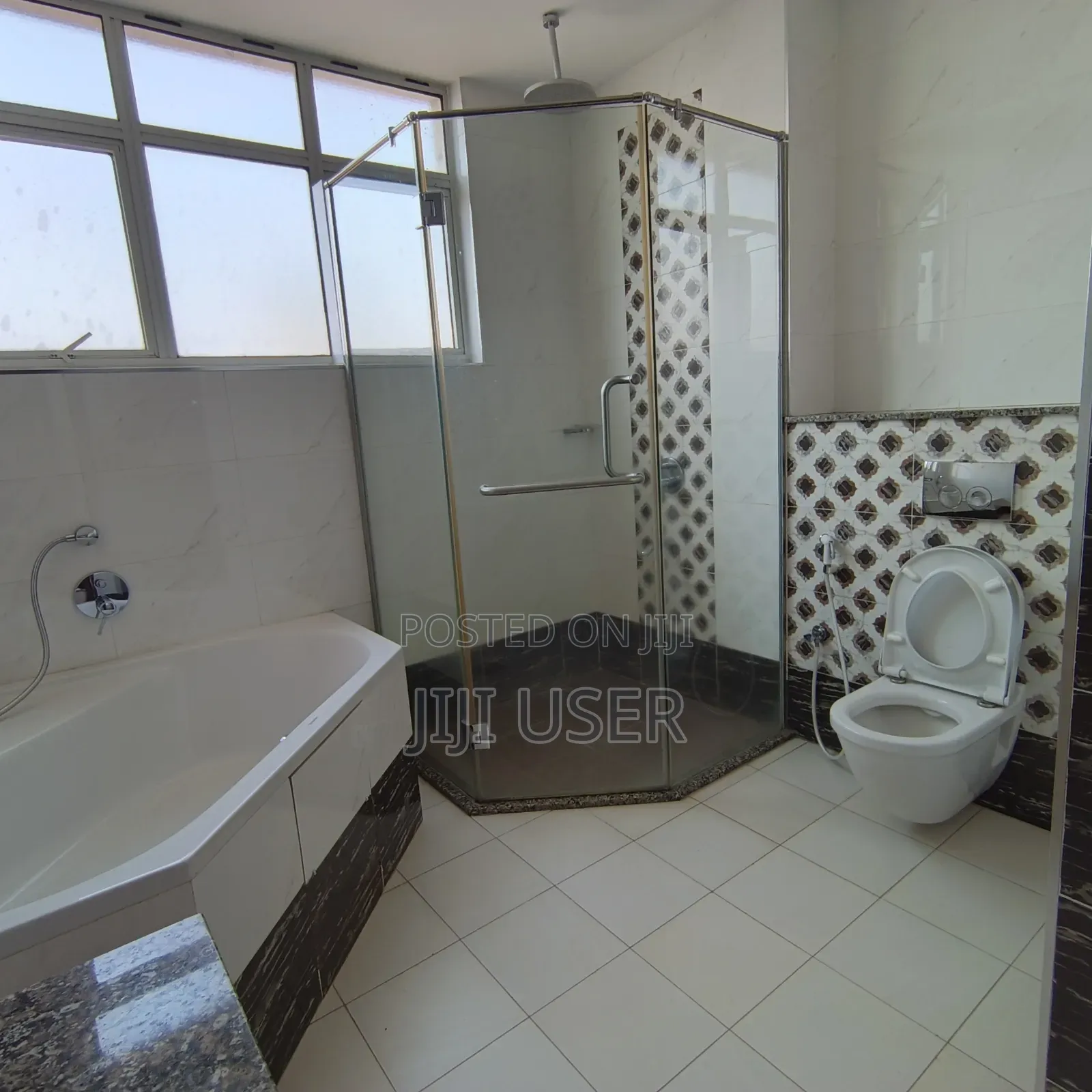 3bdrm Penthouse in Parklands for rent