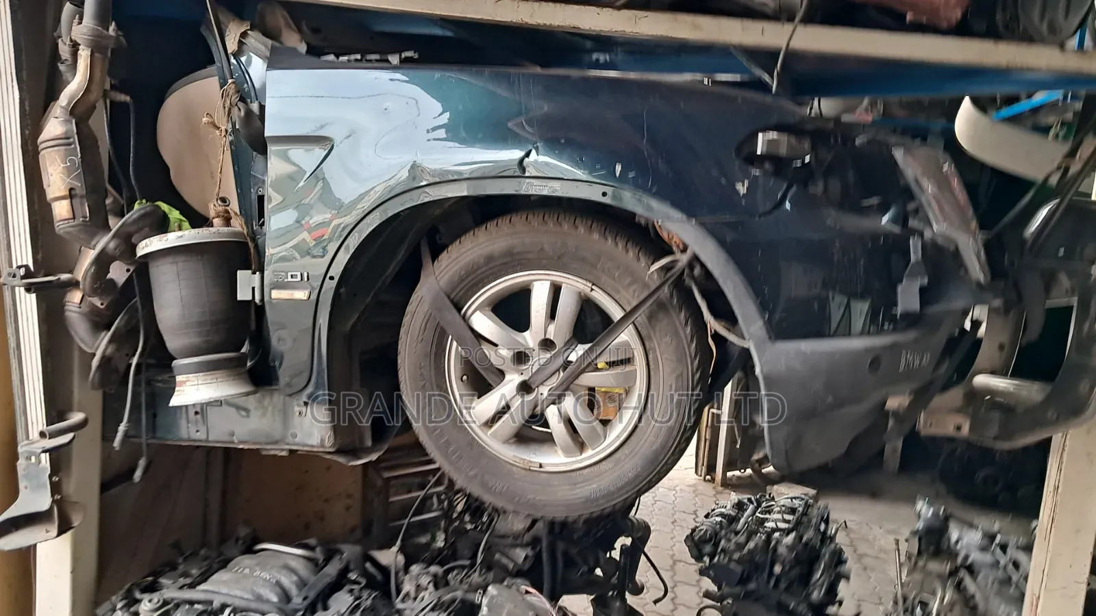 BMW X5 Fender/Wing
