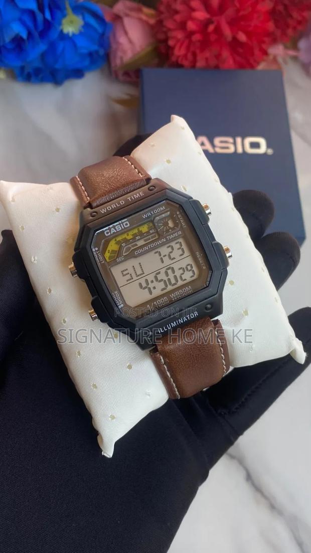 Leather CASIO WORLDTIME Watch - thumbnail 3