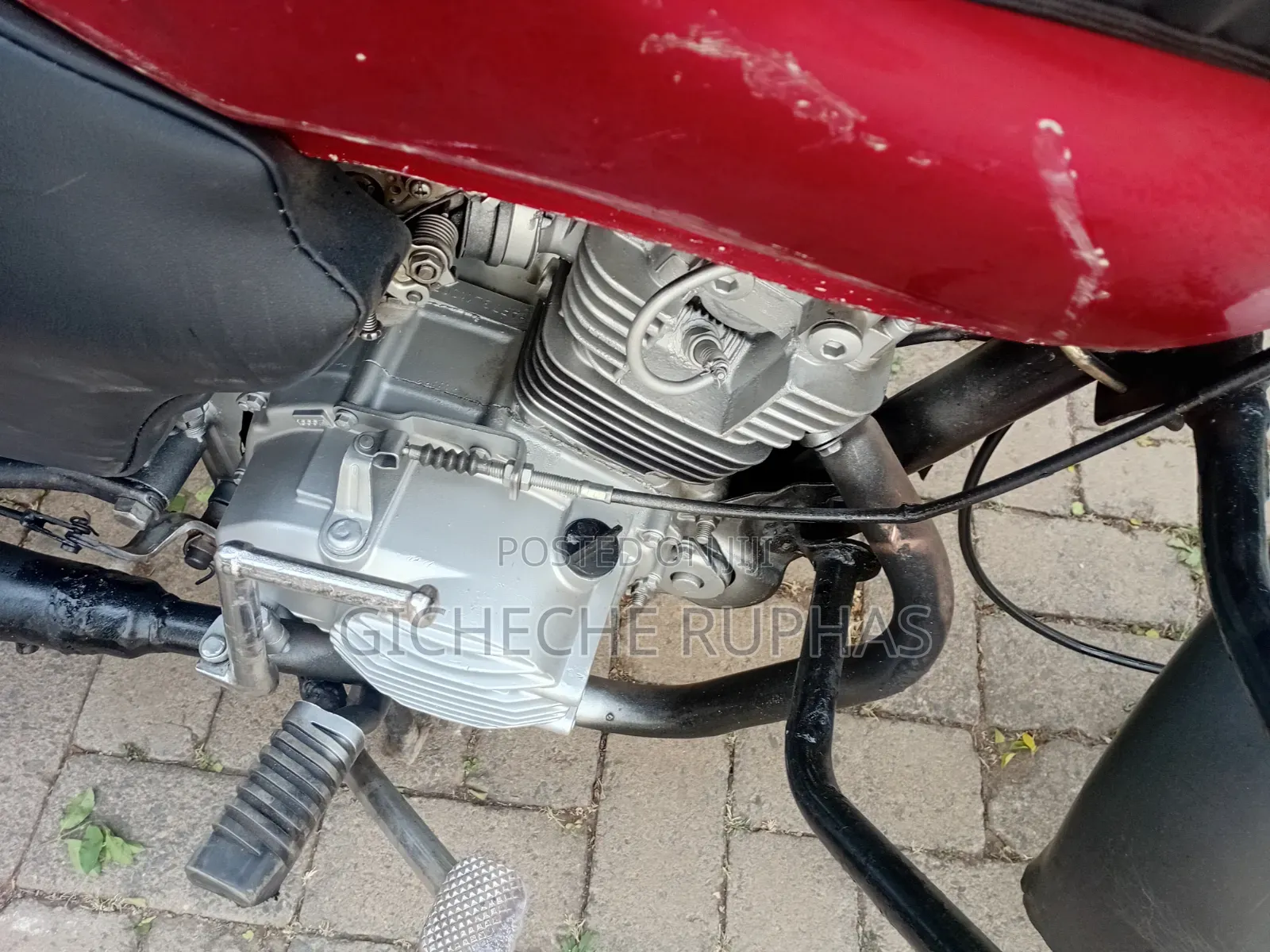 TVS HLX 125 2019 Red