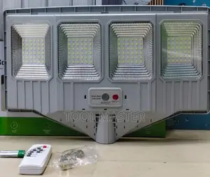 200W Wide-Angle Solar Street Lamp