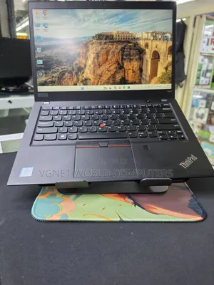 Laptop Lenovo ThinkPad T490s 16GB Intel Core i7 SSD 512GB