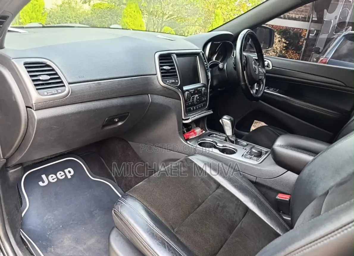 Jeep Grand Cherokee Limited 4dr 4x4 2017 Black