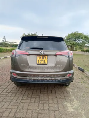 Toyota RAV4 2017 Gray