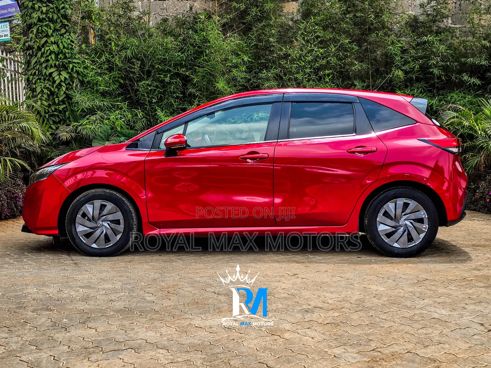 Nissan Note 1.2 Hybrid 2021 Red