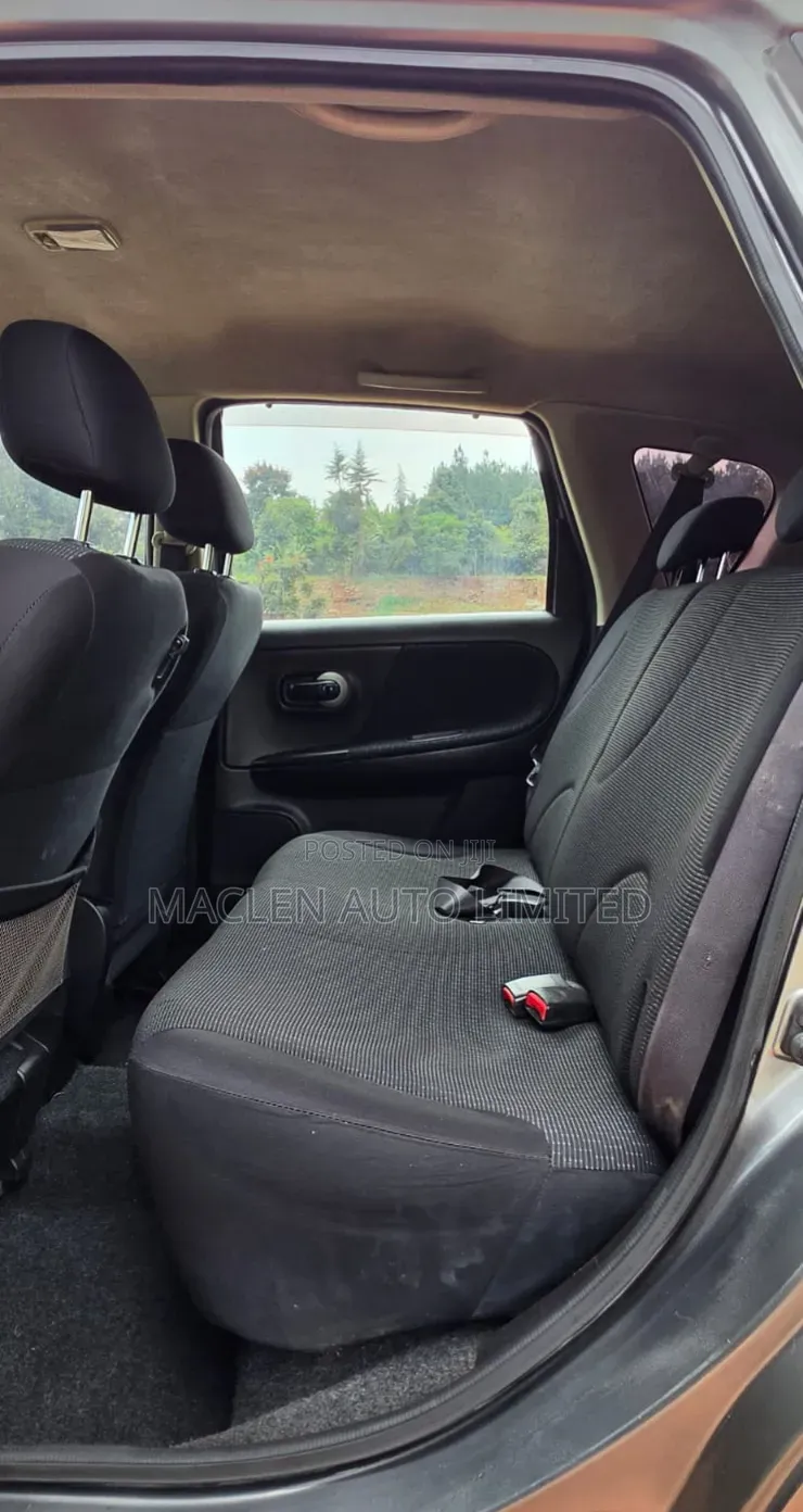 Nissan Note 2010 Gray