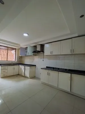5bdrm Apartment in Lavington, Hurlingham for rent