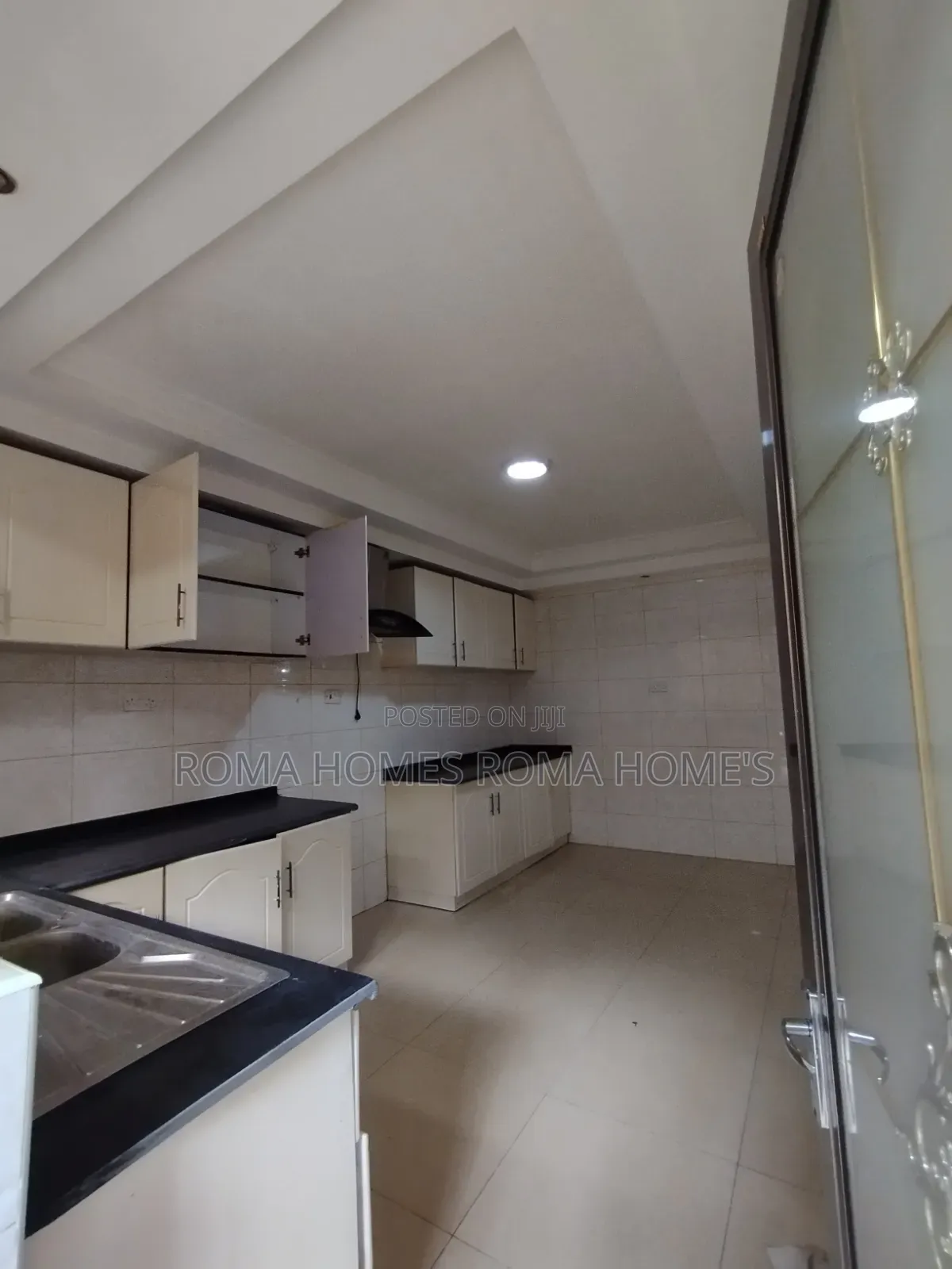 5bdrm Apartment in Lavington, Hurlingham for rent