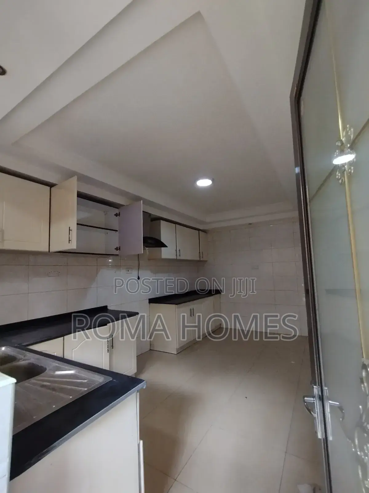 5bdrm Apartment in Lavington, Hurlingham for rent