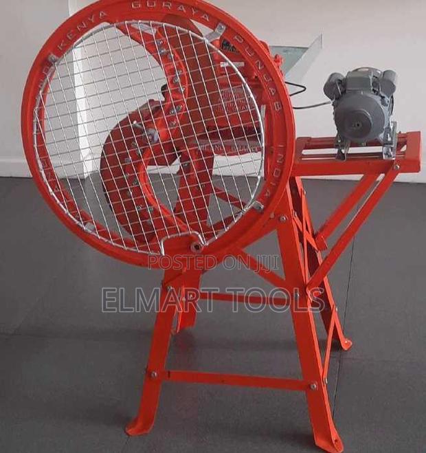 Milano Italia Chaff Cutter With Engine Stand - main view