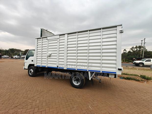 NPR Isuzu Covered Body - thumbnail 6