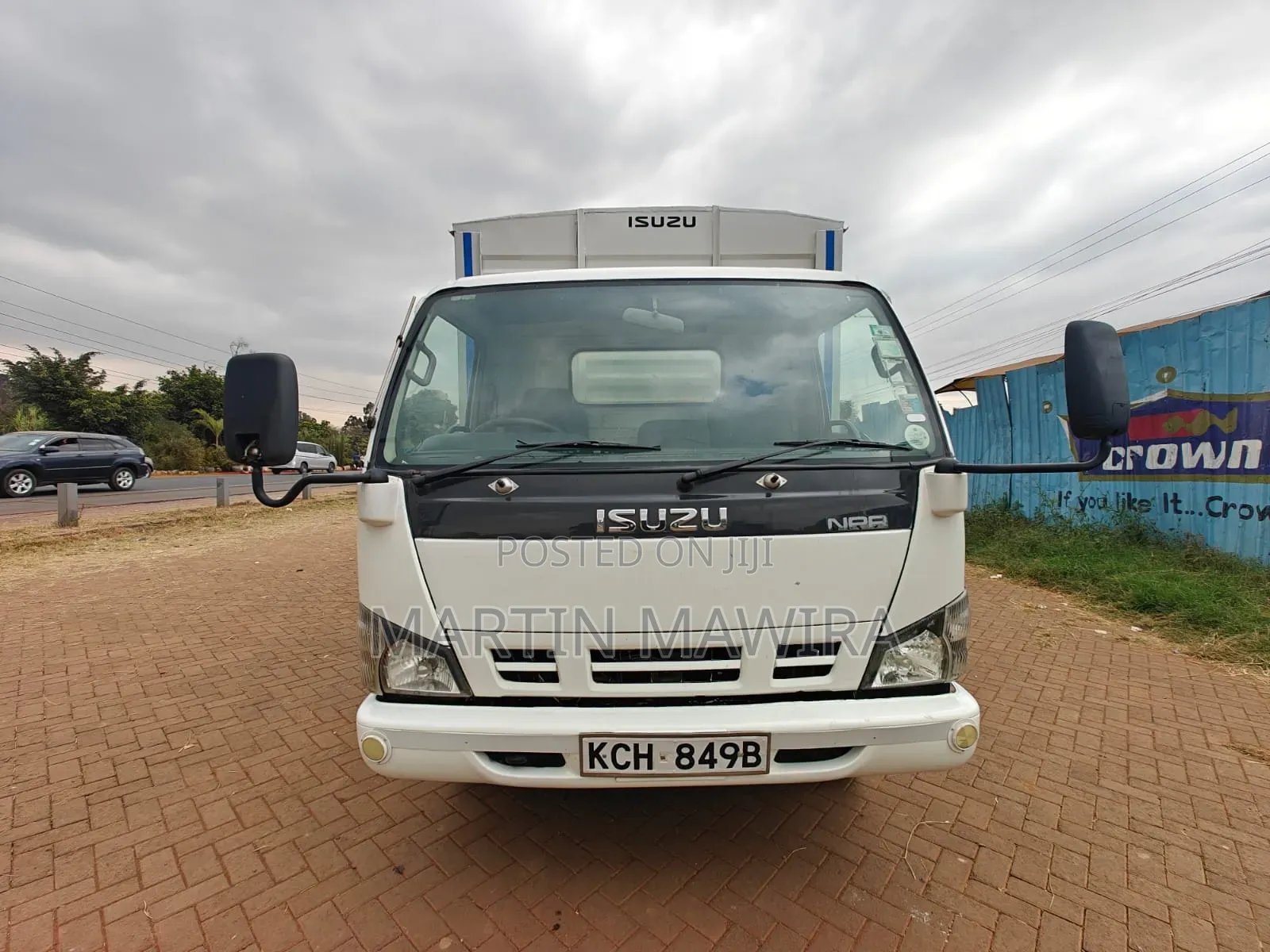 NPR Isuzu Covered Body
