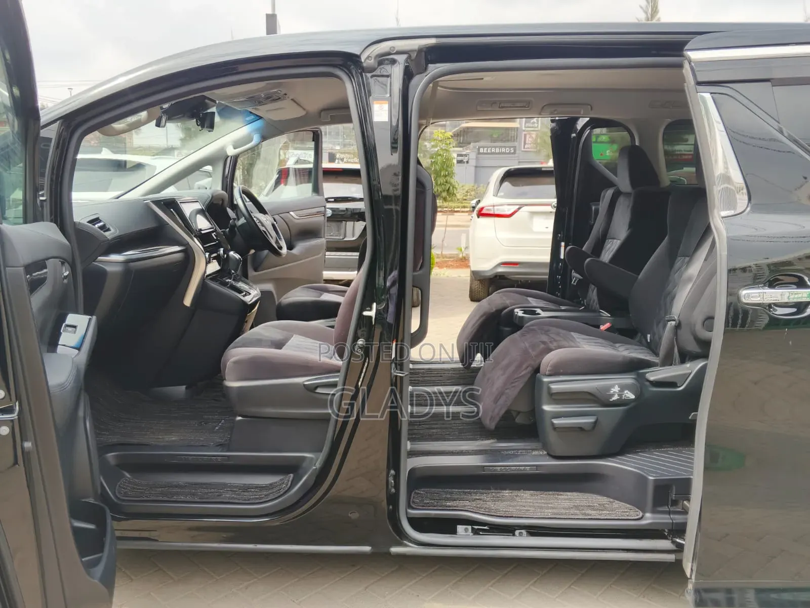 Toyota Vellfire 2019 Black