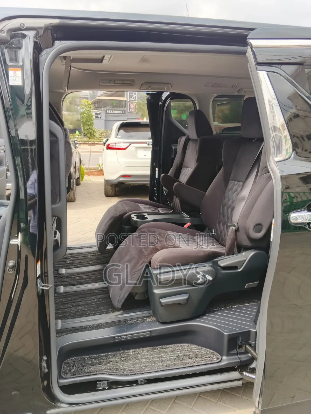 Toyota Vellfire 2019 Black