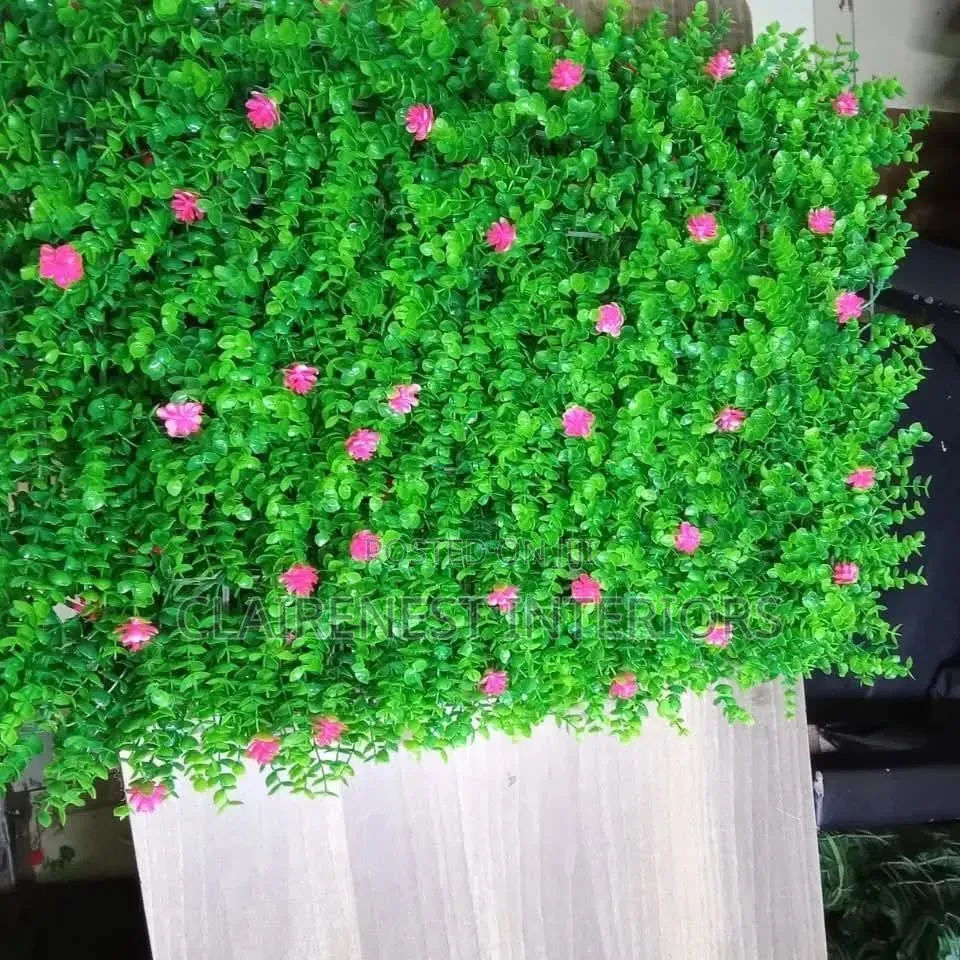 Quiet Luxury, Green With Pink Flowers, Boxwood Panels
