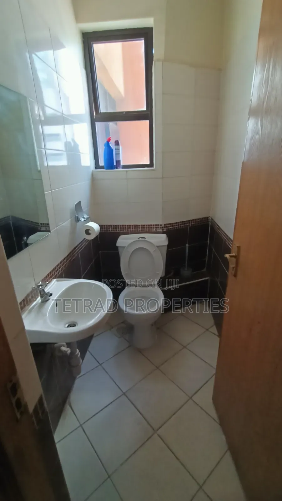 1320 SQFT Partitioned Office in Westlands Near GTC