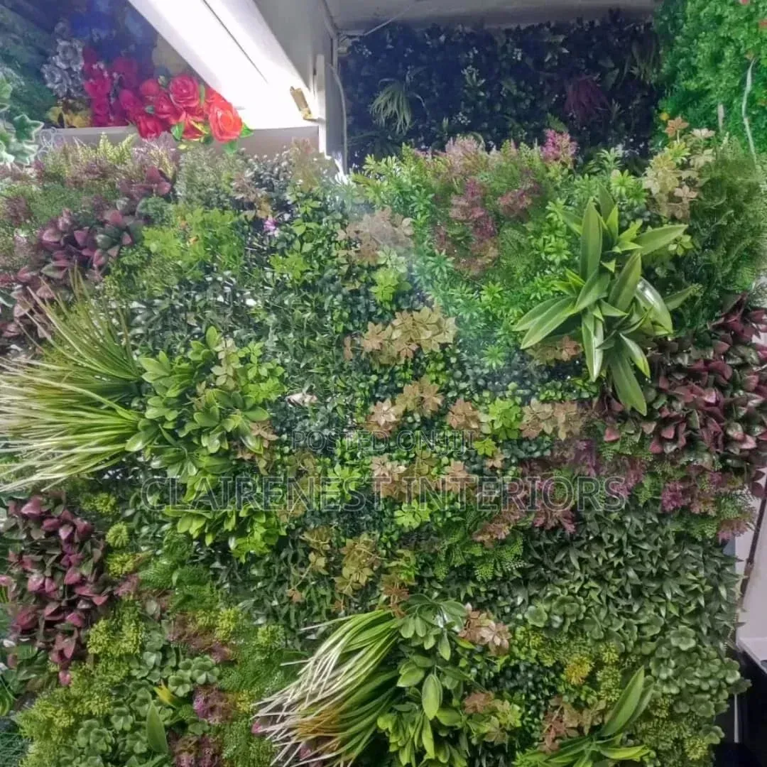 1m by 1m Simply Lush, Beautiful Boxwood Panels