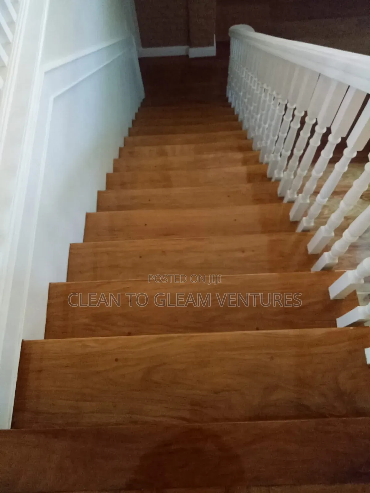 Mahogany, Cedar,Oak,Pine Floor Installation,Repair,Sanding Vanishing