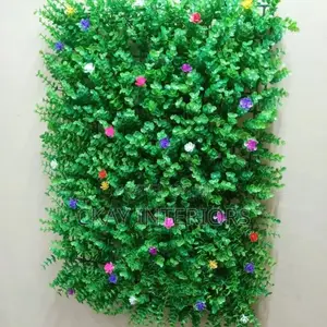 Sharp, Sense, Defined Colourful Boxwood Panels
