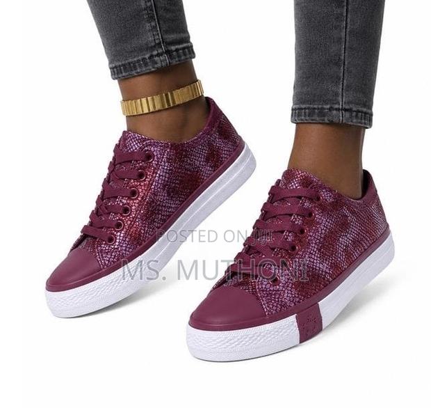 Snakeskin-Print Low-Tops Converse Size 37-42 - main view
