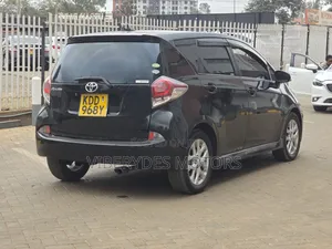 Toyota Ractis 2014 Black