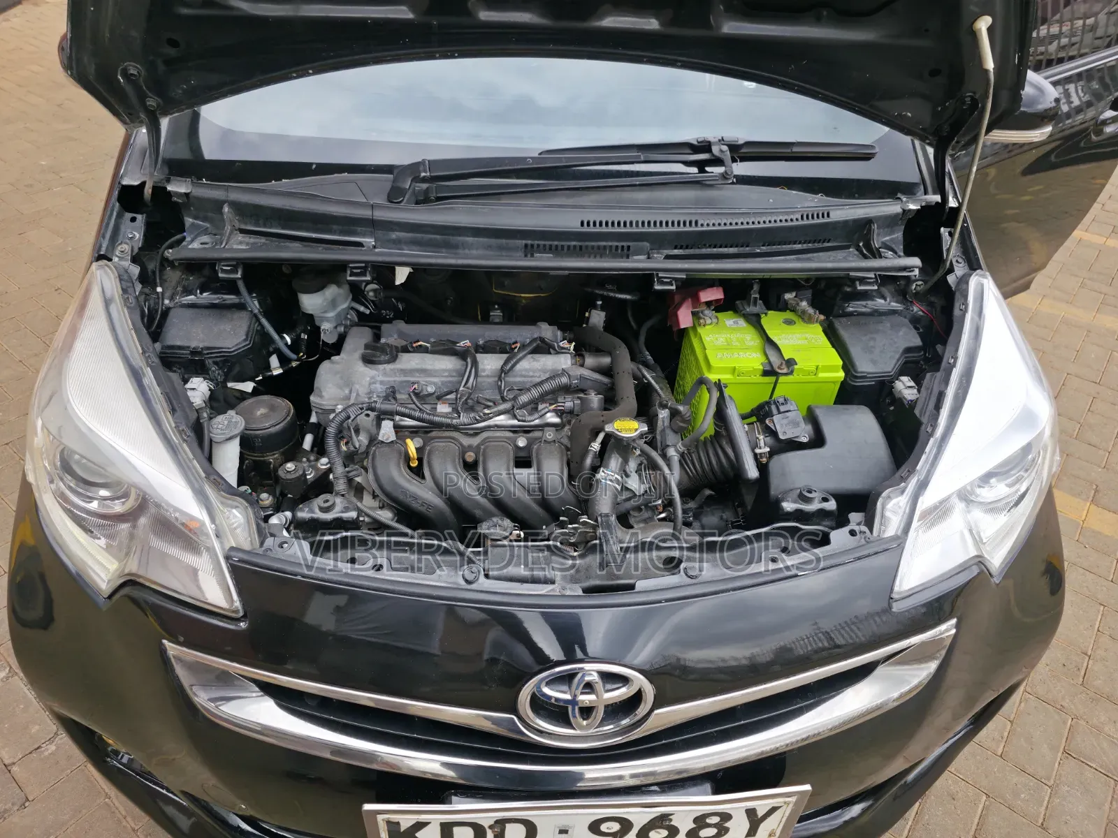 Toyota Ractis 2014 Black