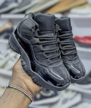 Kids' Air Jordan 11 Size 25-36