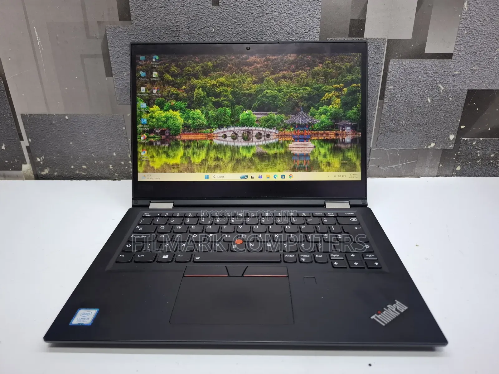 Laptop Lenovo ThinkPad X390 Yoga 8GB Intel Core i5 SSD 256GB