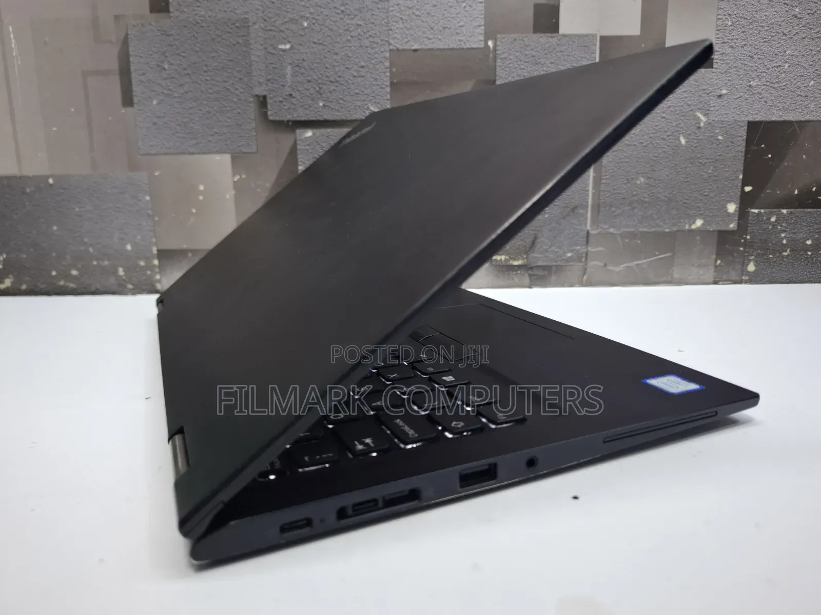 Laptop Lenovo ThinkPad X390 Yoga 8GB Intel Core i5 SSD 256GB