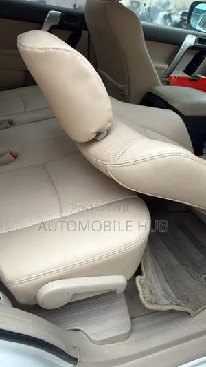 Universal Car Roof Aerial – Strong Stylish