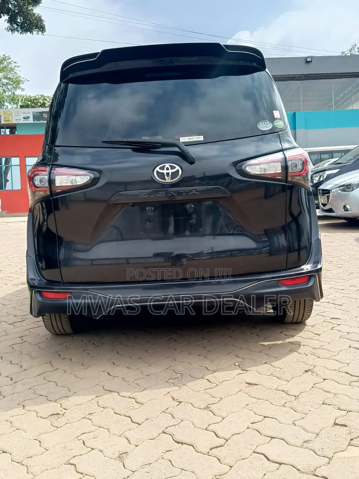 Toyota Sienta 2019 Black