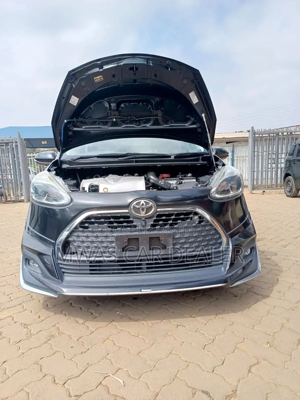 Toyota Sienta 2019 Black